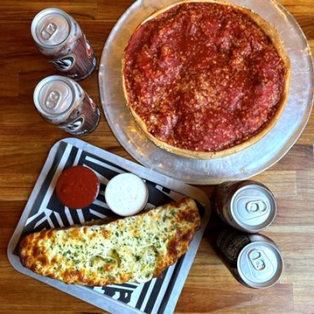 10" Chicago Party Pack: For Four at Deepend Pizza