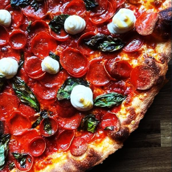 New York Thin Crust Style